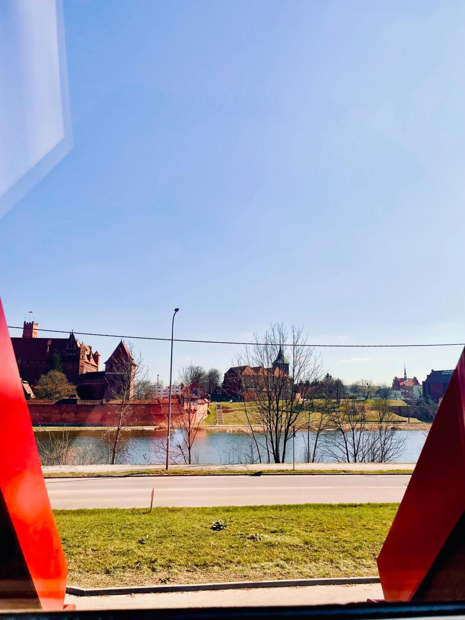 Vis A Vis Zamku * Malbork